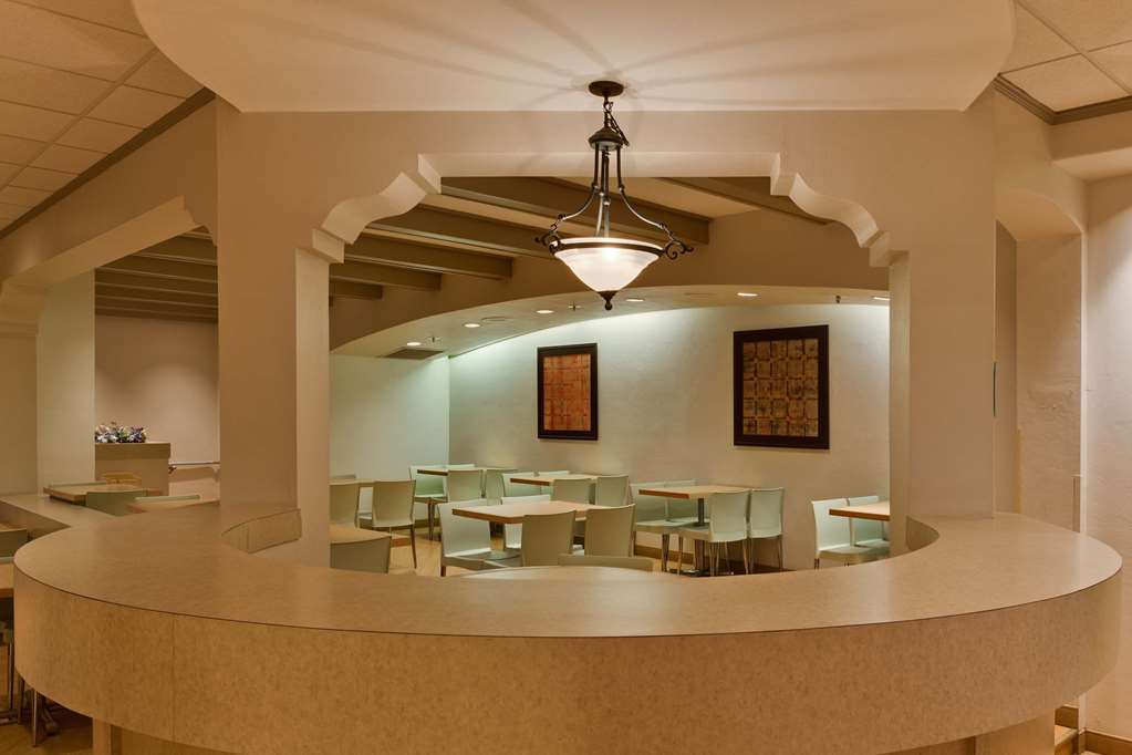 Отель La Quinta By Wyndham Ft. Myers - Sanibel Gateway Форт Майерс Ресторан фото